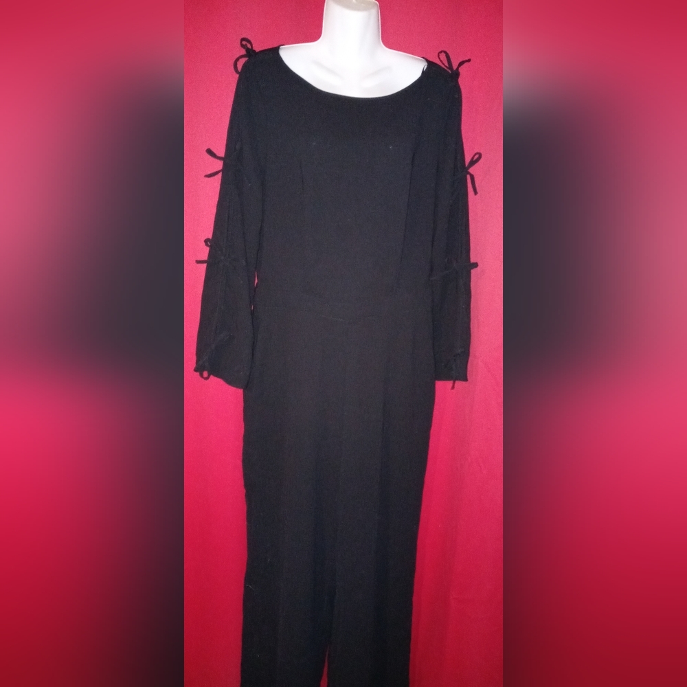 CeCe black long sleeve pant suit - Picture 2 of 5
